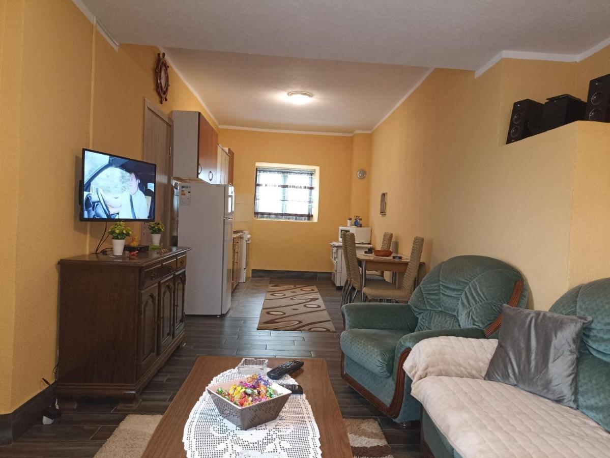 Feel The Karuch Villa Cetinje Exterior foto