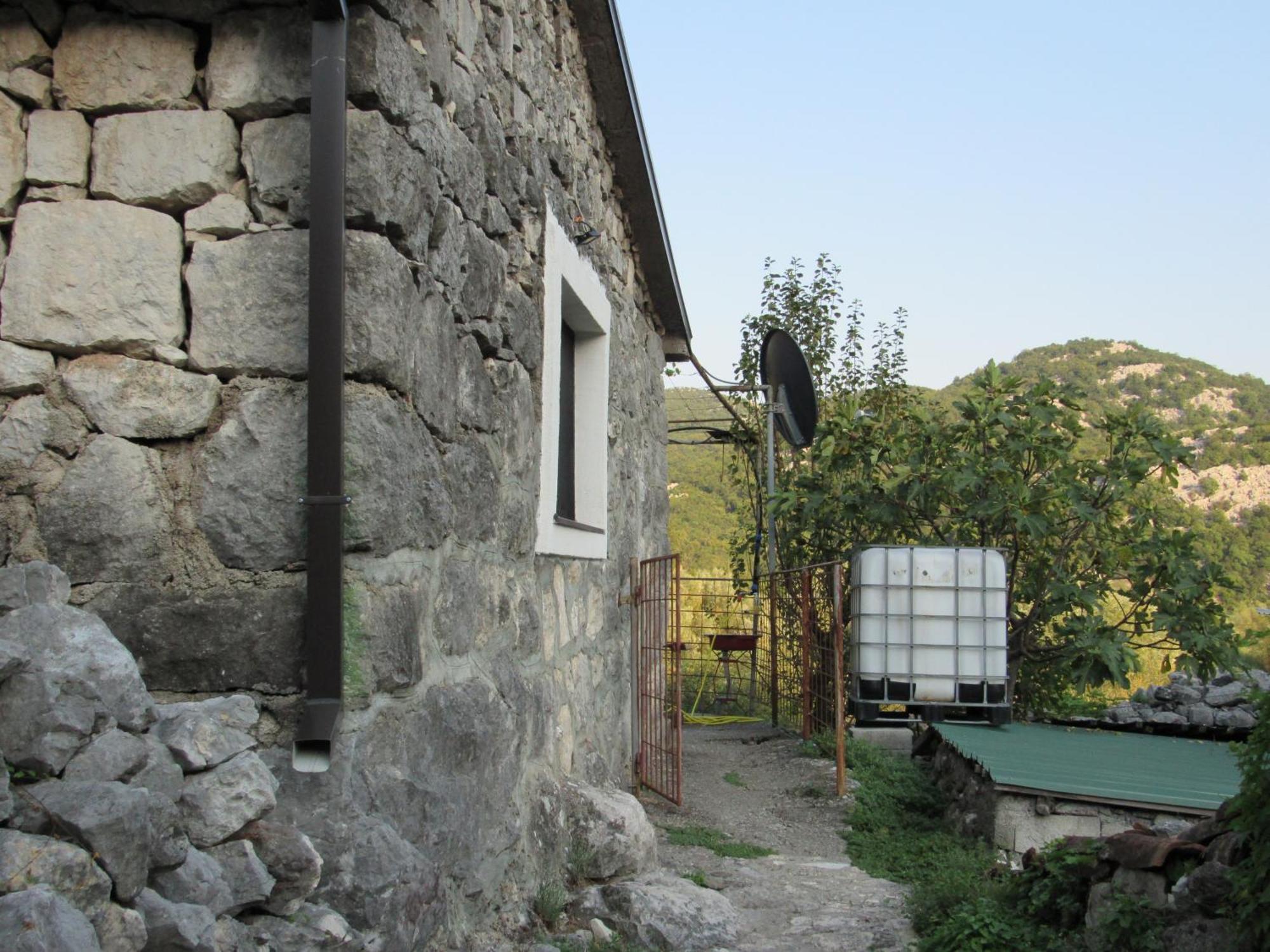 Feel The Karuch Villa Cetinje Exterior foto