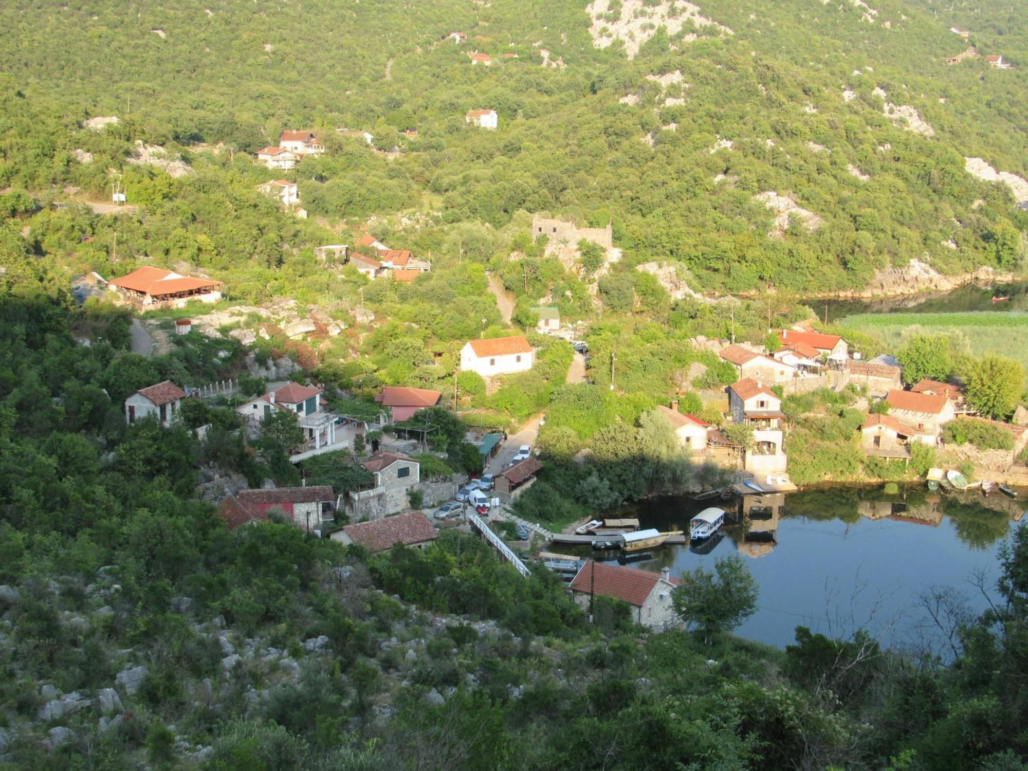 Feel The Karuch Villa Cetinje Exterior foto